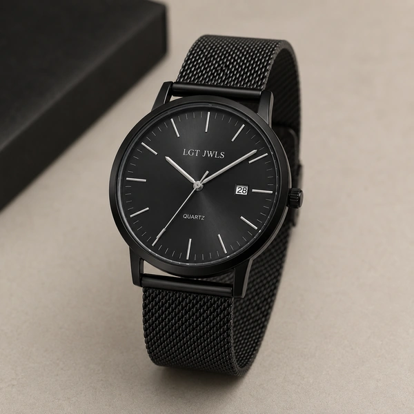 Zwart Heren Horloge met meshband op neutrale achtergrond