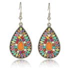 Druppelvormige zilverkleurige multicolor dames oorbellen