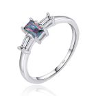 Elenza Sterling .925 Zilveren Ring met Vierkante Regenboogsteen en Zirkonia