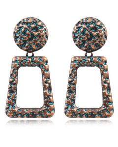 Dames oorbellen of oorhangers bruin rond en rechthoekig
