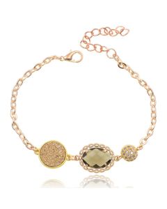 Goudkleurige verstelbare dames armband met groen glassteen