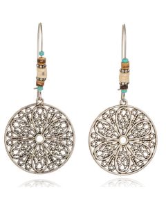 zilverkleurige ronde dames oorbellen met turquoise kralen