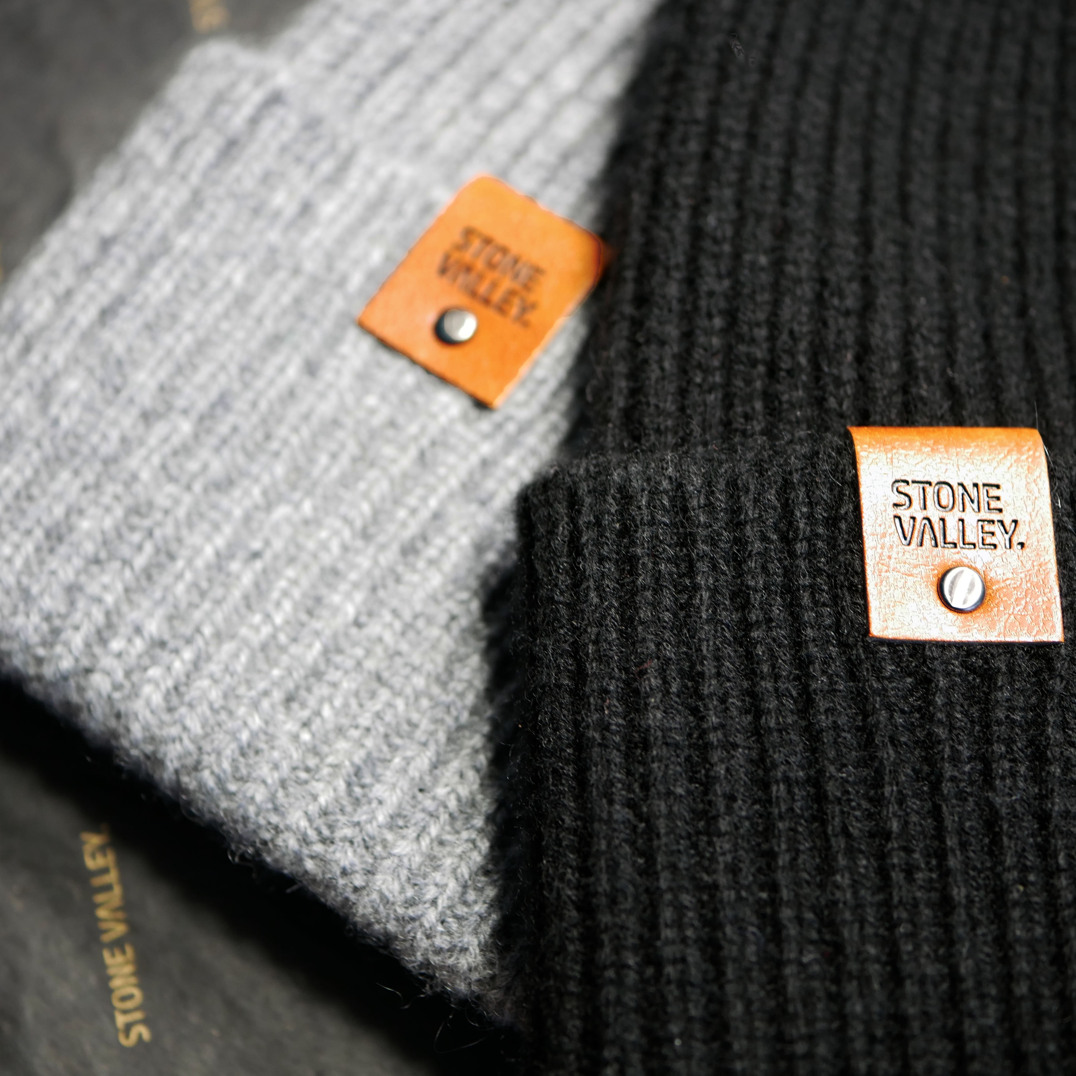 Stone Valley Muts van 100% Kasjmier - Zwart afbeelding 3